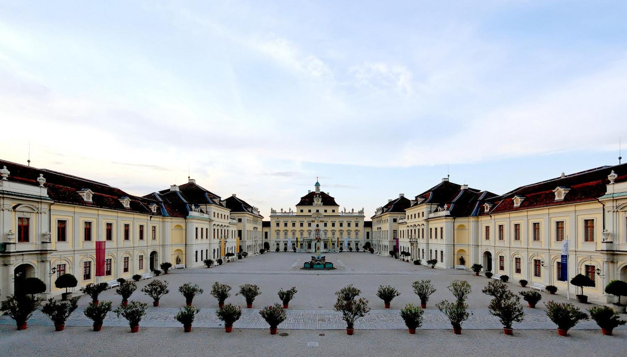 Hotel City Oase Lb Ludwigsburg Exteriör bild